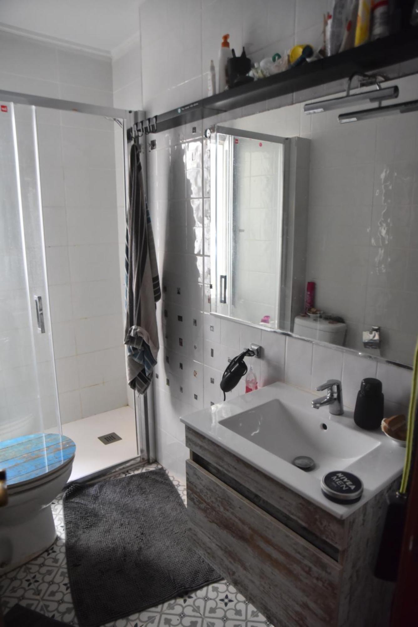 Grosses Modernes Zimmer "Silber" Fuer 2 Personen Und Katzenliebhaber Валенсия Экстерьер фото